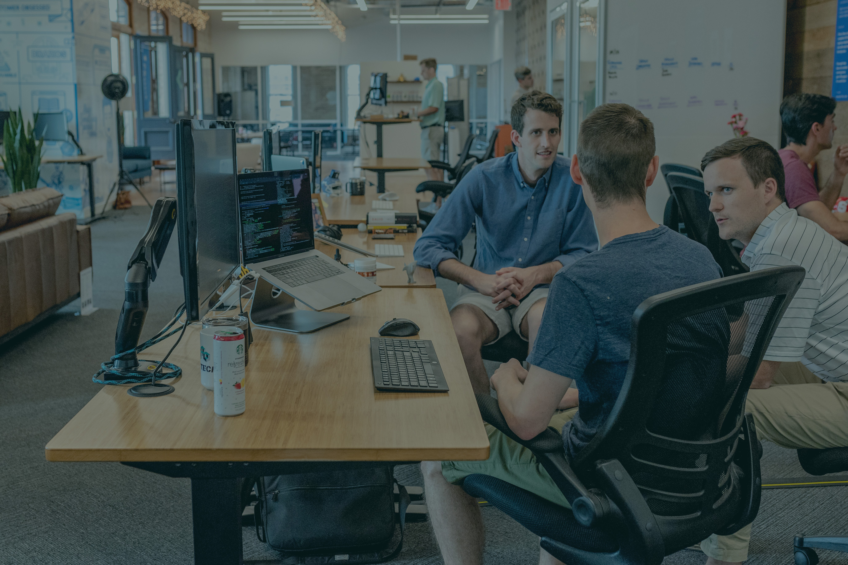 『Work From Home時代のSlack活用事例』